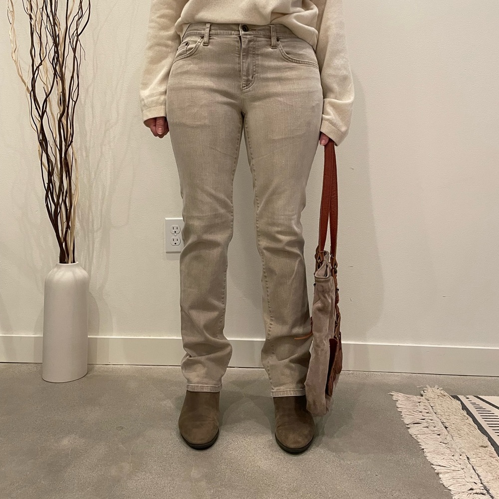 Ralph Lauren Tan straight leg jeans, tan colour. Size 6.